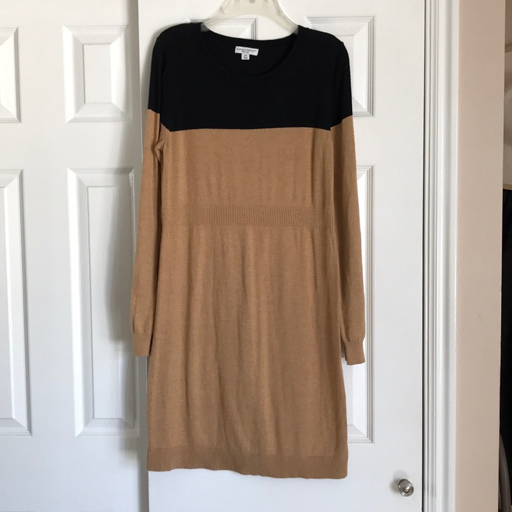 Liz Lange Maternity Top